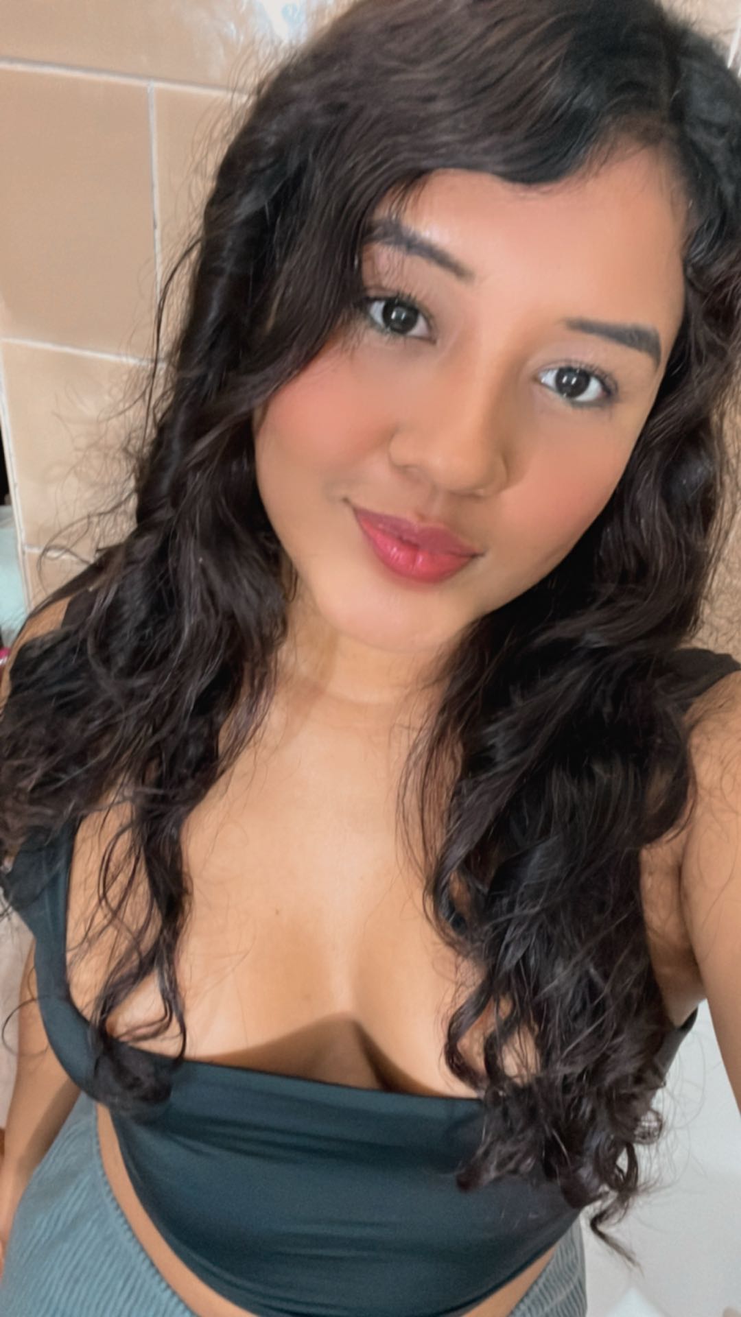 Live on TinChat — Tays
